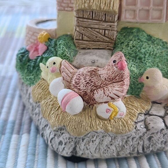 Vintage Summit Collection Ceramic Cottage Farmhouse Music Box Hen Chickens Eggs - Picture 3 of 10